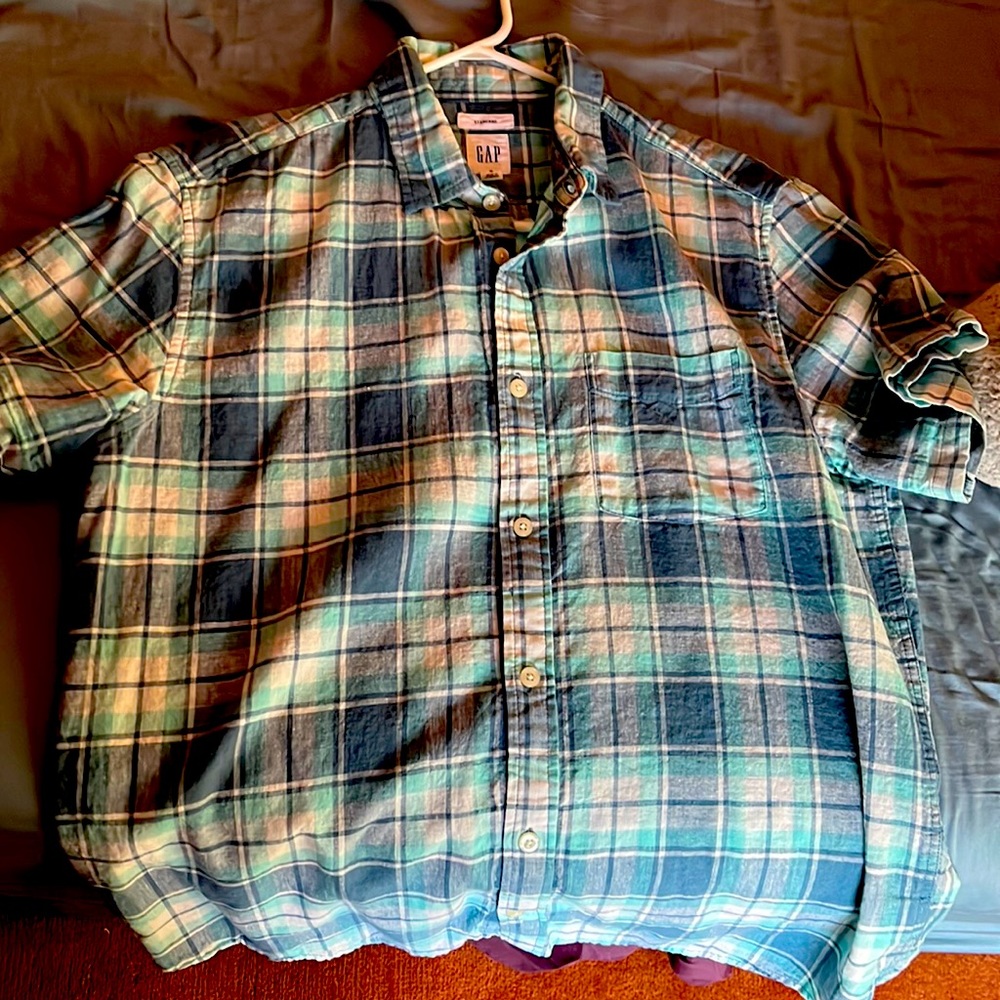 Gap plaid cotton shirt